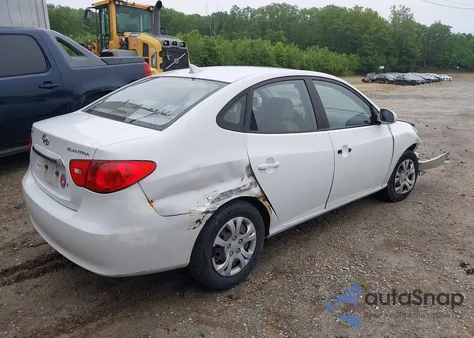 2010 Hyundai Elantra Gls z USA, uszkodzony, nr VIN KMHDU4AD2AU156772